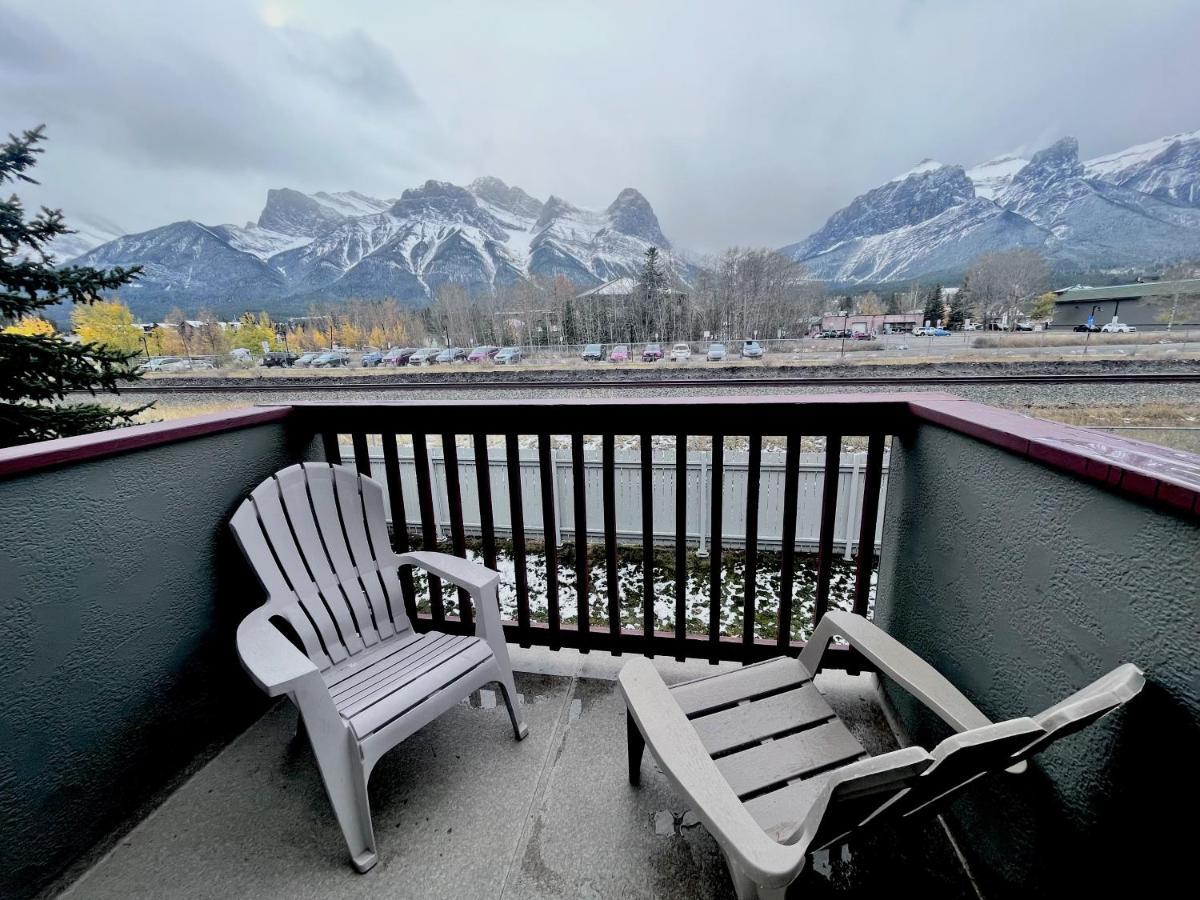Canadian Rockies Chalets Canmore Dış mekan fotoğraf
