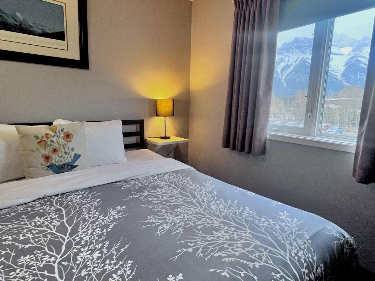 Canadian Rockies Chalets Canmore Dış mekan fotoğraf