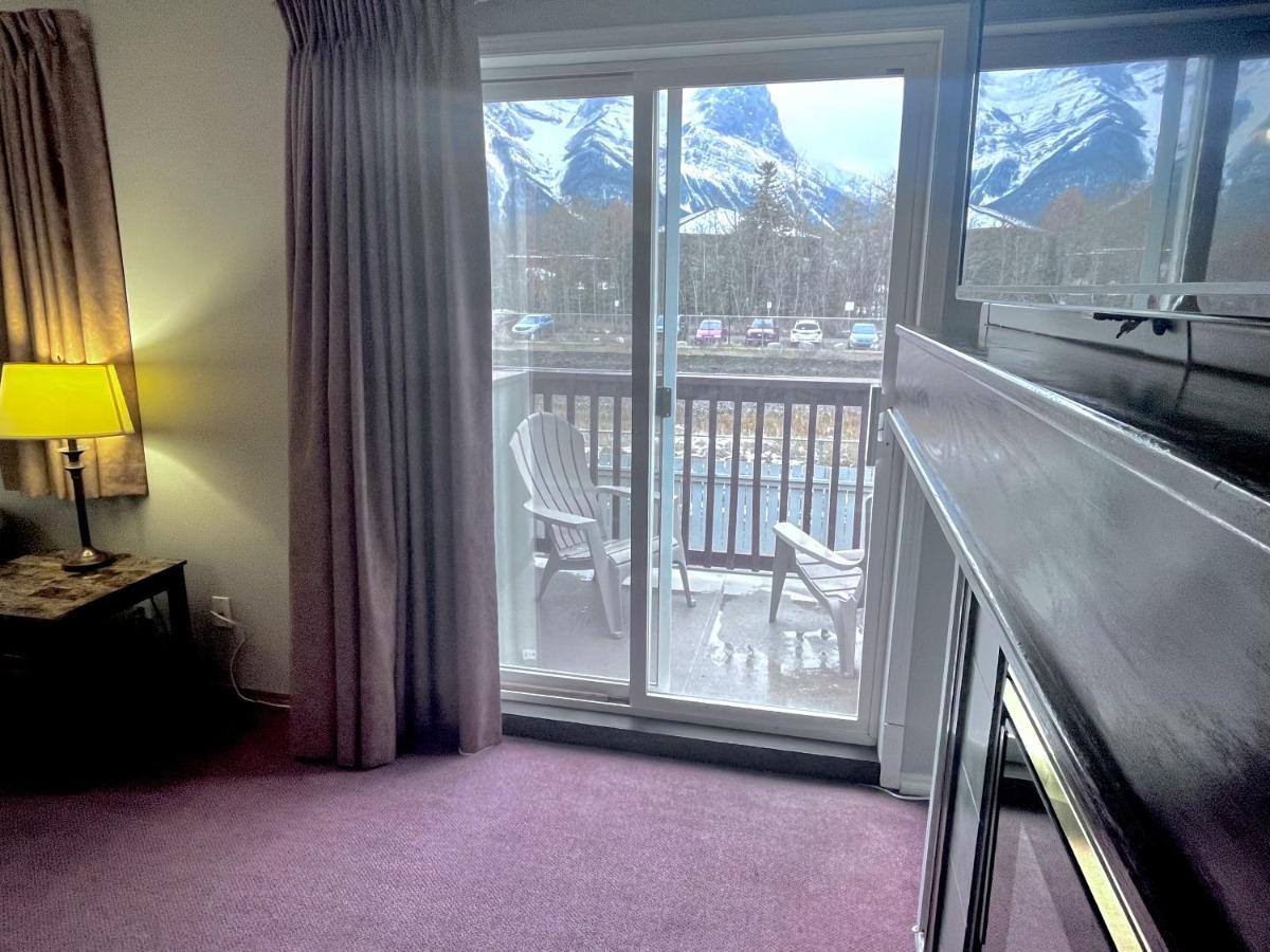 Canadian Rockies Chalets Canmore Dış mekan fotoğraf